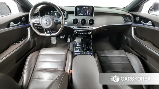 Kia Stinger id 3608309 из Кореи 17