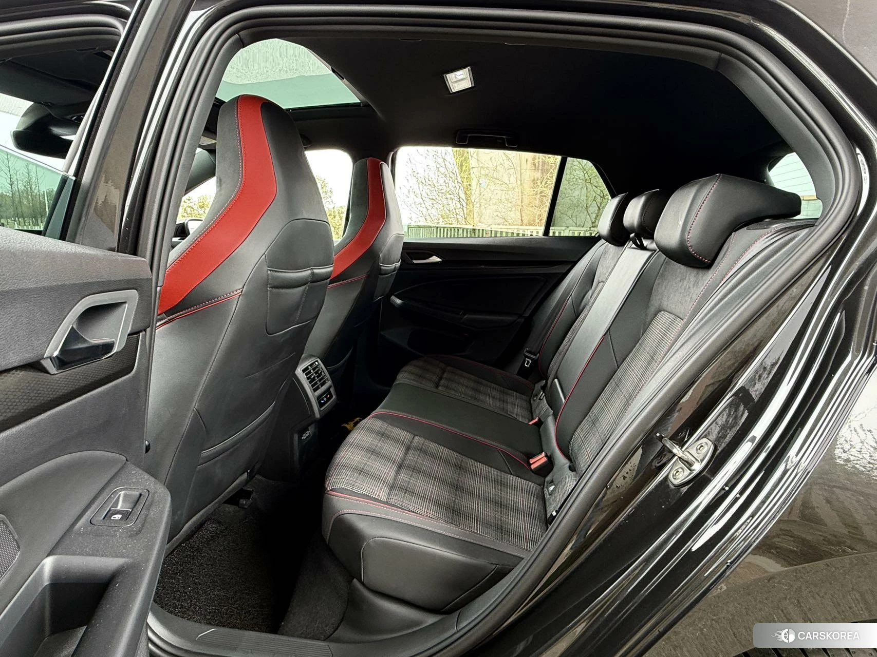 Volkswagen Golf id 4407421 из Китая 7