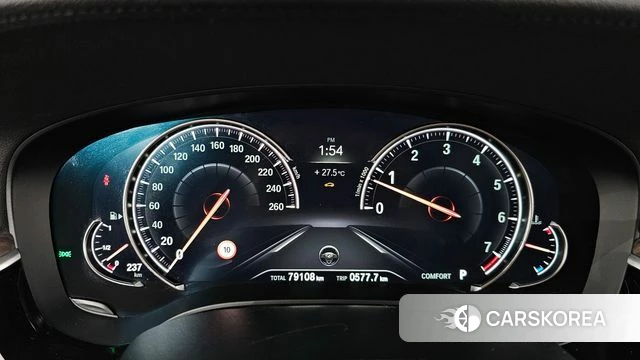 BMW 5 Series (G30) id 4658389 из Кореи 31