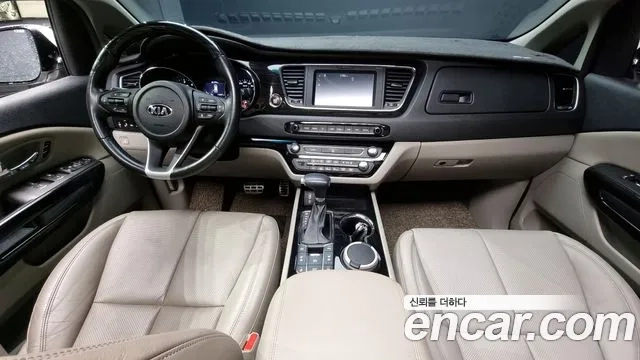 Kia The New Carnival id 2945959 из Кореи 17