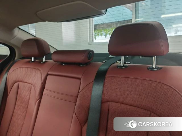 BMW 3 series id 4368304 из Китая 27