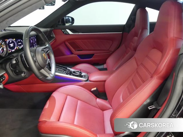 Porsche 911(992) id 4423301 из Кореи 17