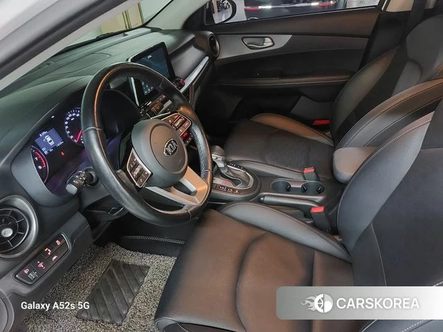 Kia Come New K3 id 4274957 из Кореи 17