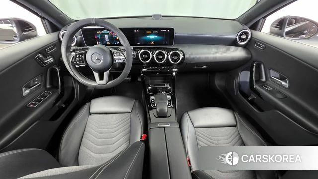 Mercedes-Benz A-Class W177 id 4250909 из Кореи 17
