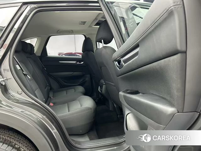 Mazda CX-5 id 4265668 из Китая 17