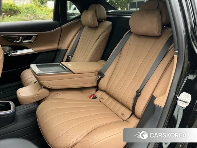 Mercedes-Benz E-class id 4219802 из Китая 23