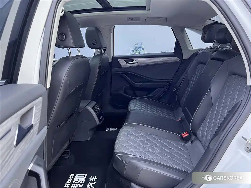 Volkswagen Sagitar id 4576479 из Китая 23