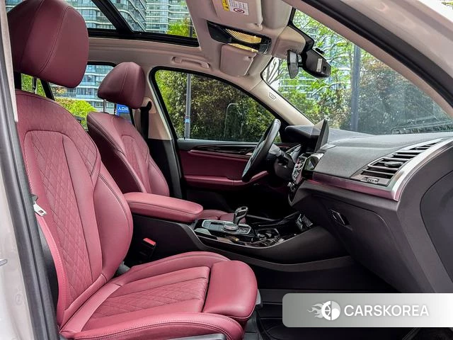 BMW X3 id 4297610 из Китая 13