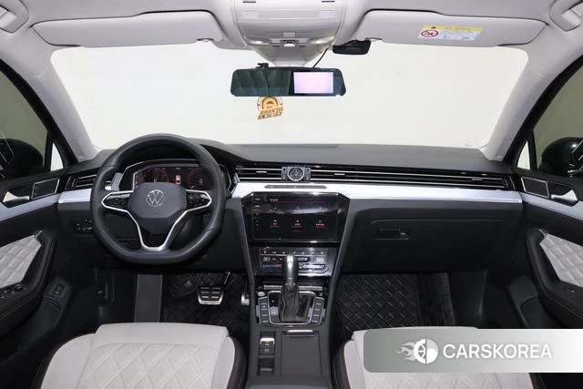 Volkswagen Magotan id 4300944 из Китая 17