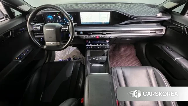 Hyundai Grandeur (GN7) id 3236951 из Кореи 17