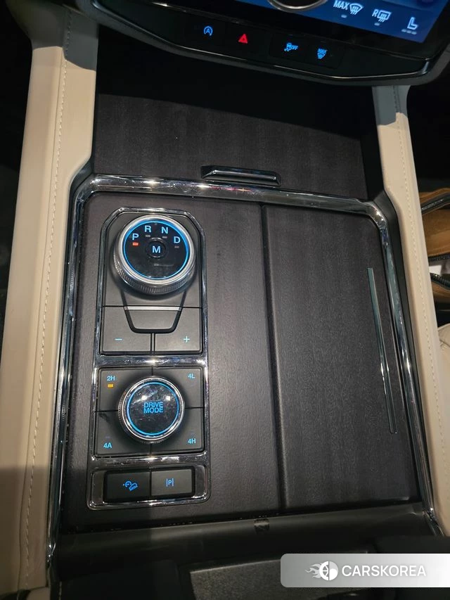 Ford Expeditation id 4778625 из Кореи 9