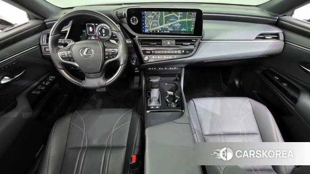 Lexus ES300h 7th generation id 4427157 из Кореи 37