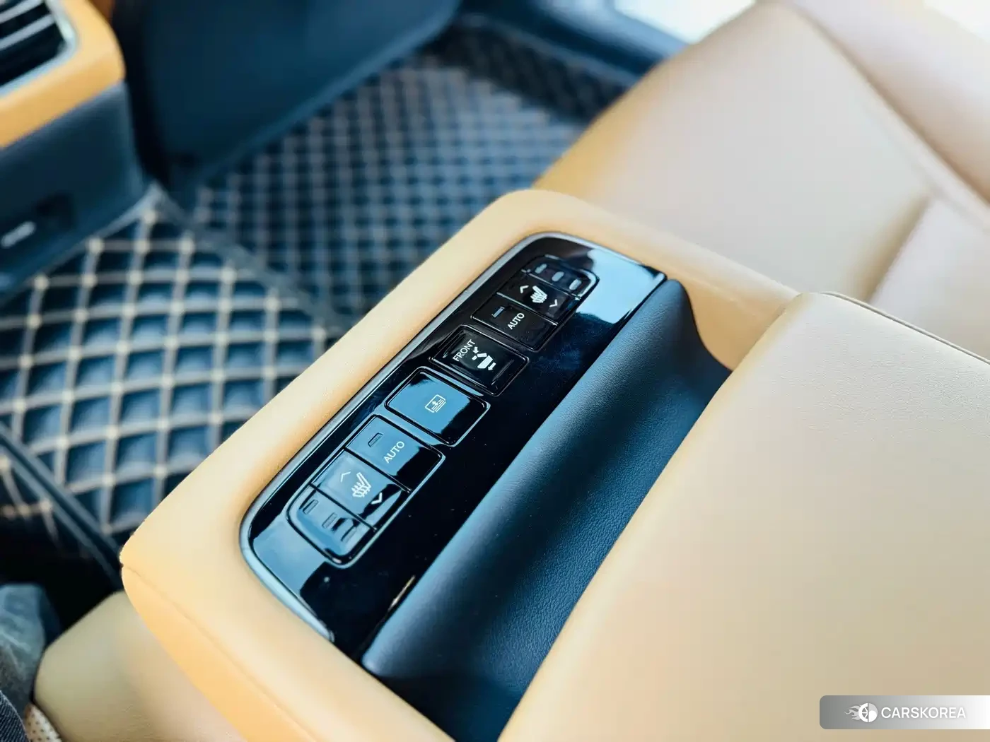 Lexus LS id 4664425 из Китая 28