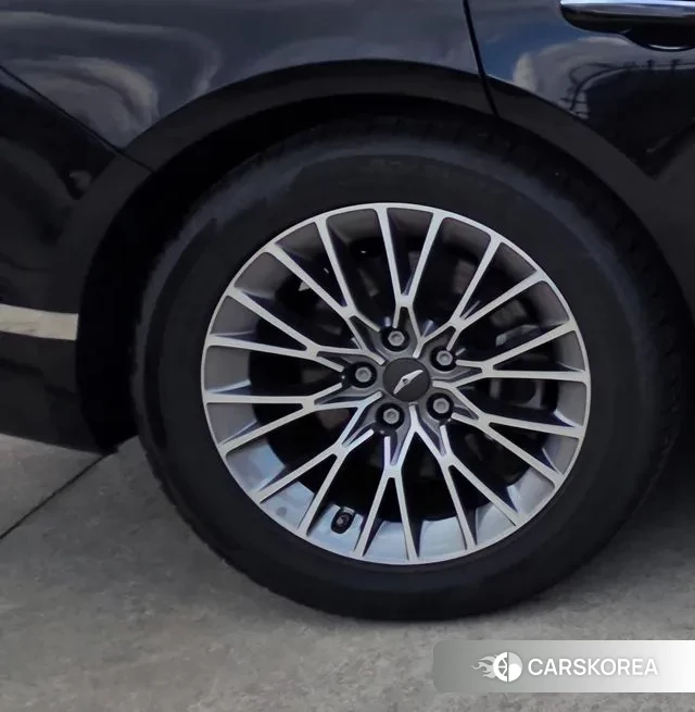 Genesis G80 (RG3) id 3329231 из Кореи 17