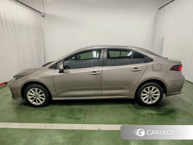 Toyota Corolla id 4348989 из Китая 17