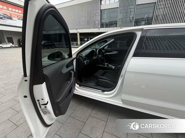 Audi A4L id 4341555 из Китая 11