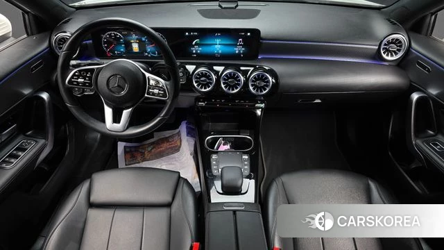 Mercedes-Benz A-Class W177 id 4281795 из Кореи 25