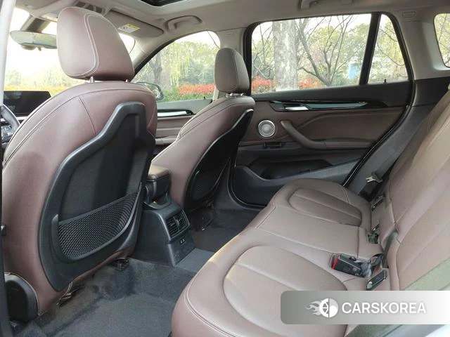 BMW X1 id 3944935 из Китая 7