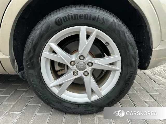 Audi Q3 id 4208598 из Китая 13