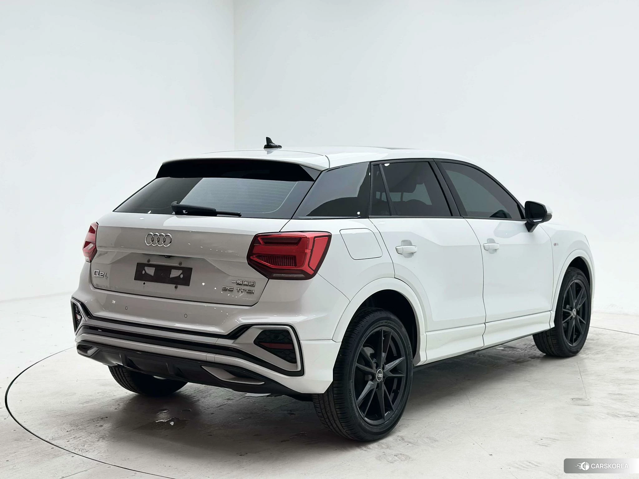 Audi Q2L id 4413279 из Китая 21