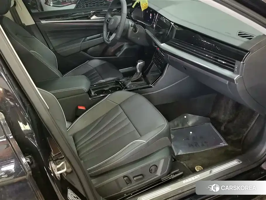 Volkswagen Passat id 4547336 из Китая 13