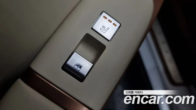 Hyundai Grandeur Hybrid (GN7) id 2668578 из Кореи 17