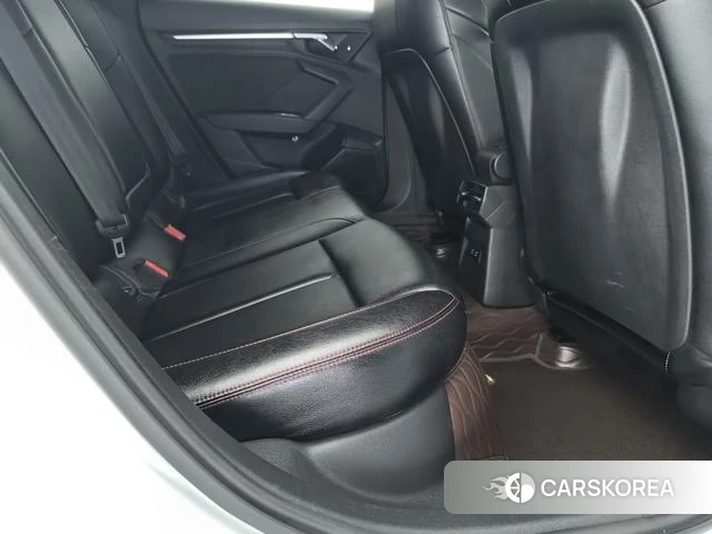 Audi A3 id 4215092 из Китая 13