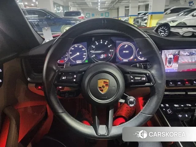 Porsche 911(992) id 3070035 из Кореи 7