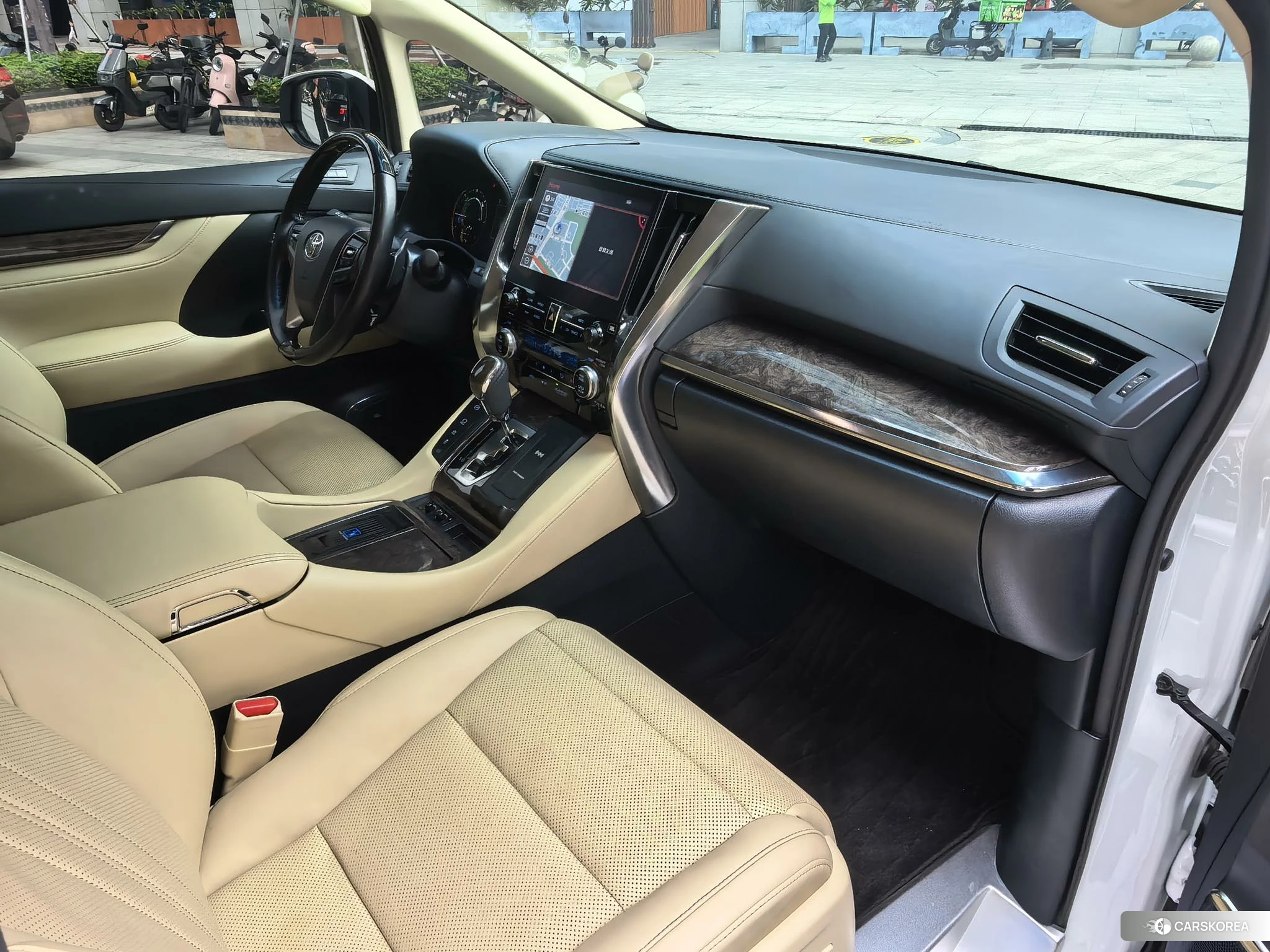 Toyota Elfa id 4467700 из Китая 13