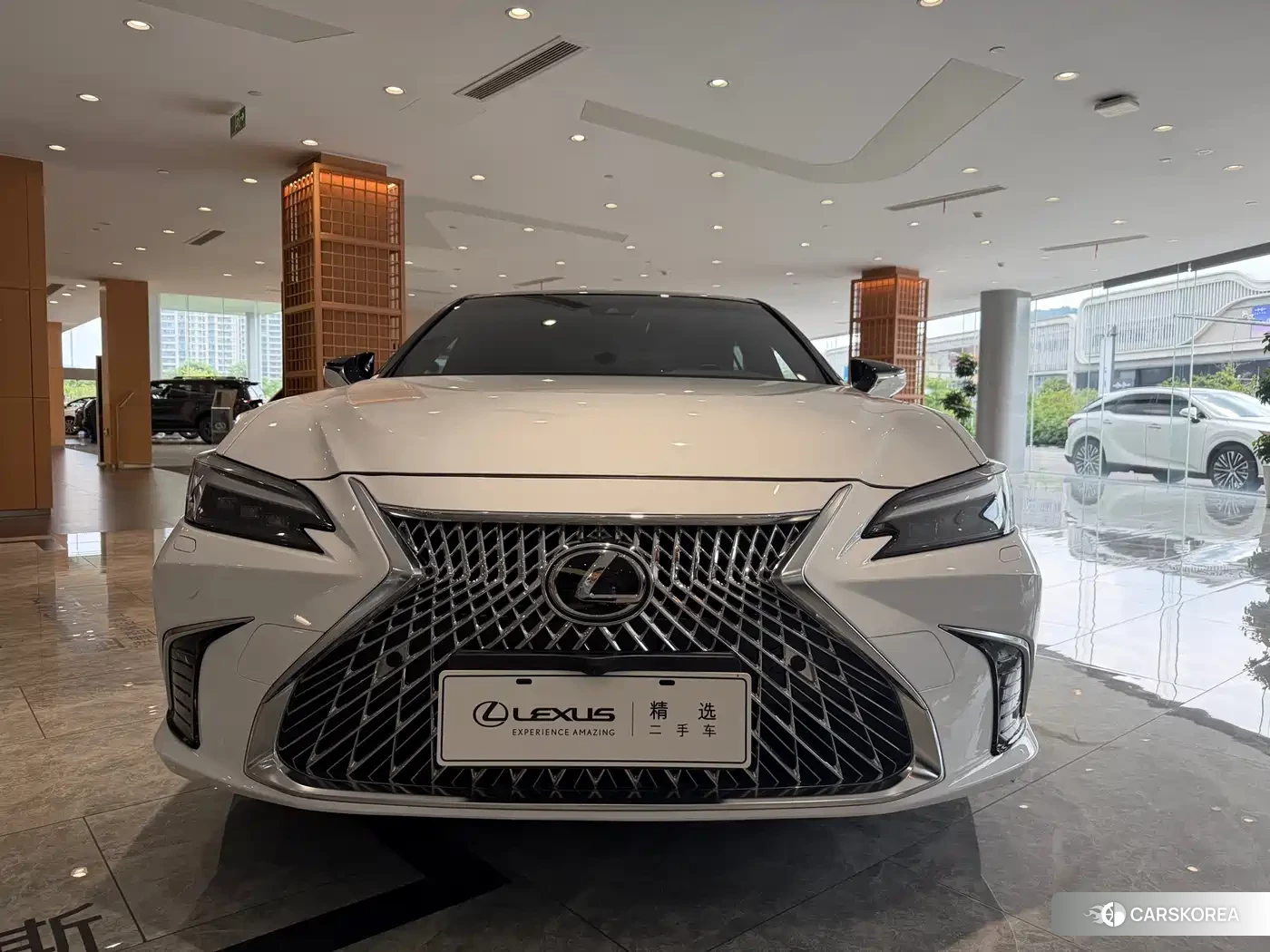 Lexus ES id 4514281 из Китая 7