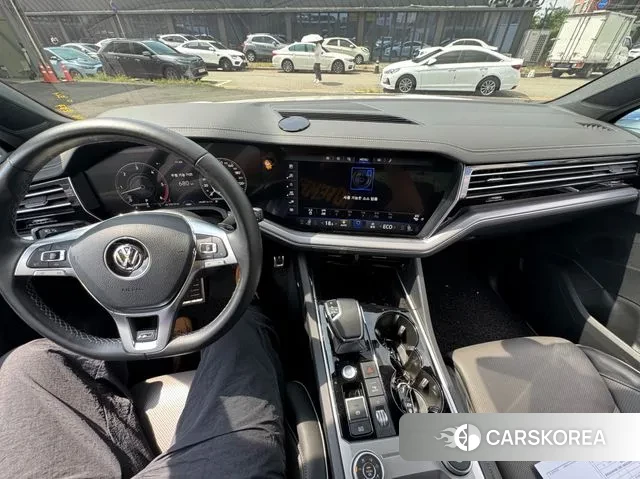 Volkswagen Touareg 3rd generation id 3055019 из Кореи 14