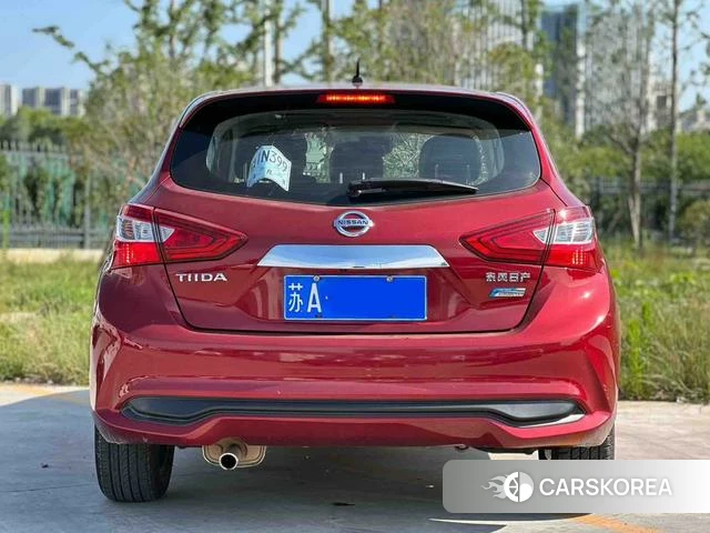 Nissan TIIDA id 4221258 из Китая 7