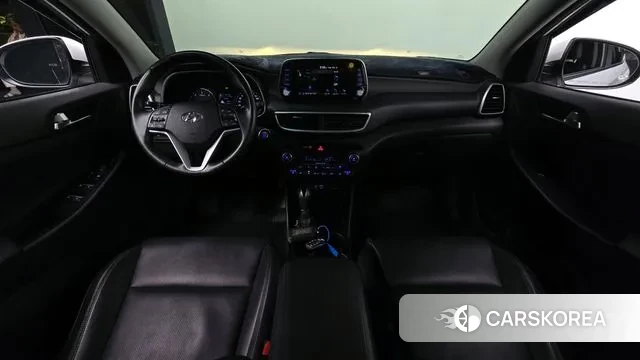 Hyundai All New Tucson id 3238610 из Кореи 17