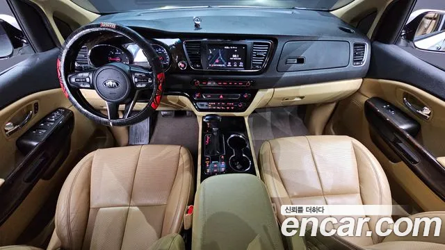 Kia The New Carnival id 2510860 из Кореи 17