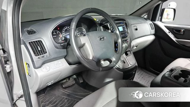 Hyundai The New Grand Starex id 4688636 из Кореи 17
