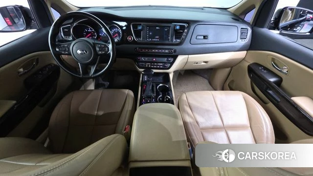 Kia The New Carnival id 4465486 из Кореи 17
