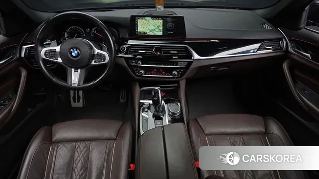 BMW 5 Series (G30) id 3728612 из Кореи 17