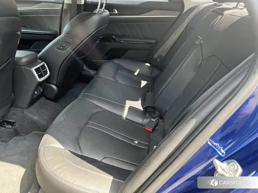 Kia K5 id 4649259 из Китая 7