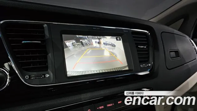 Kia The New Carnival id 2785412 из Кореи 17