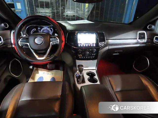 Jeep Grand Cherokee id 3198117 из Кореи 17