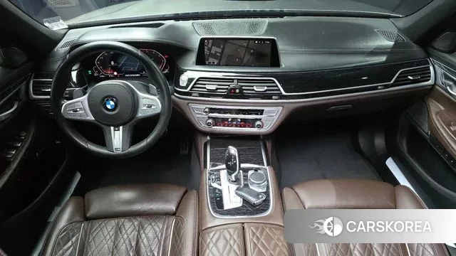 BMW 7 Series (G11) id 3741868 из Кореи 17