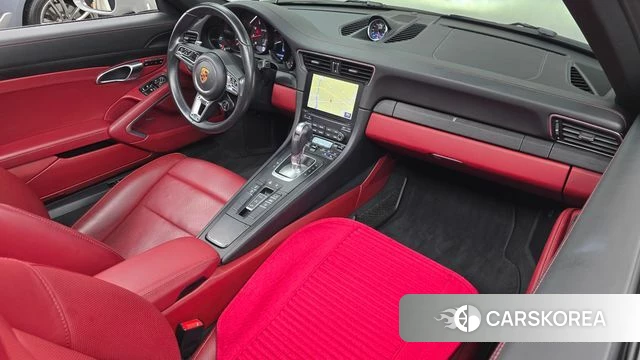 Porsche 911 id 4582049 из Кореи 30