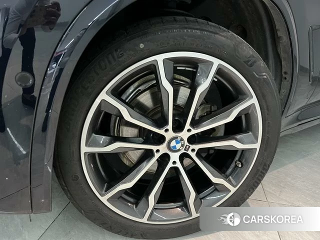 BMW X3 id 4277249 из Китая 17