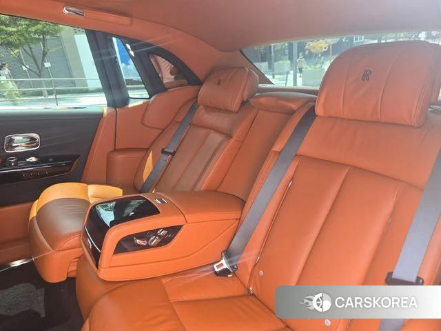 Rolls-Royce Phantom id 4476502 из Кореи 8