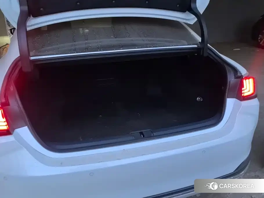 Lexus ES id 4617193 из Китая 13