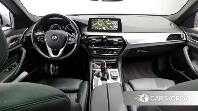 BMW 5 Series (G30) id 3494826 из Кореи 17