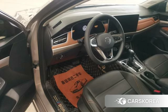 Volkswagen Bora id 3908905 из Китая 14