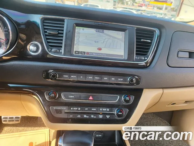 Kia The New Carnival id 2554926 из Кореи 17