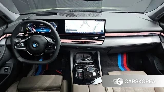 BMW 5 Series (G60) id 3457104 из Кореи 17