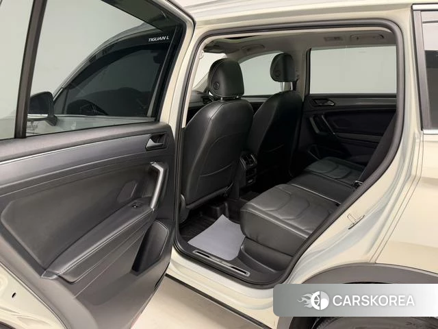 Volkswagen Tiguan L id 4329118 из Китая 14